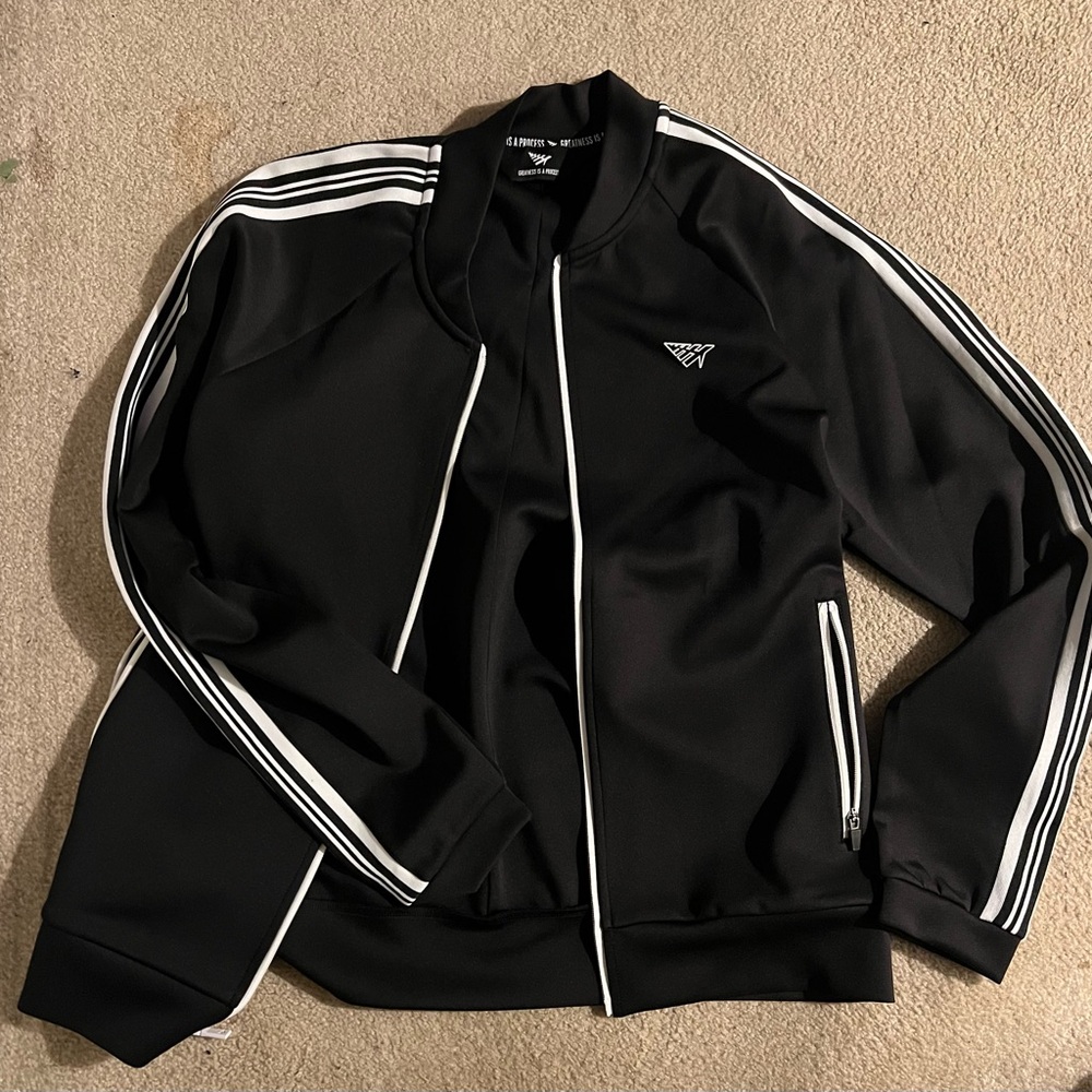 Paper plane brand not adidas